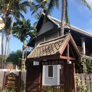 3* Hotel Queen's House